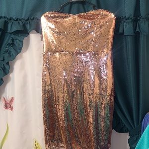 Forever 21+ Strapless Rose Gold Sequin Dress
